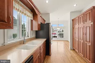 5445 Rivendale Blvd, Mechanicsburg, PA 17050 - Photo 11