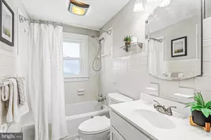 7 S George St, Mechanicsburg, PA 17055 - Photo 29