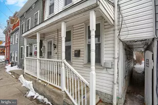 153 N East St, Carlisle, PA 17013 - Photo 29