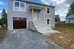 341 D St, Carlisle, PA 17013 - Photo 3