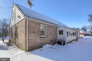 2102 Parkside Rd, Camp Hill, PA 17011 - Photo 25