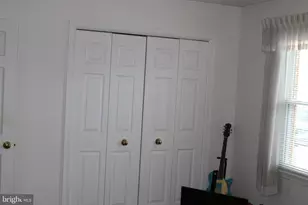 806 N Market St, Mechanicsburg, PA 17055 - Photo 15