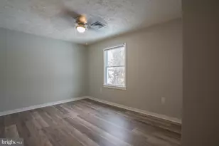 99 E Perry St, Enola, PA 17025 - Photo 7