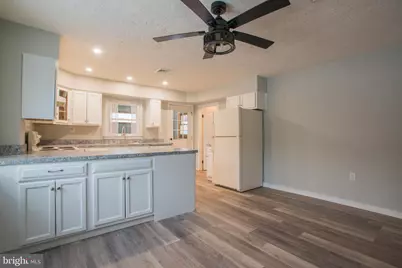 99 E Perry Street, Enola, PA 17025 - Photo 5