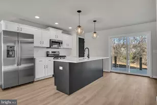 18 Morgan Cir, Carlisle, PA 17013 - Photo 5