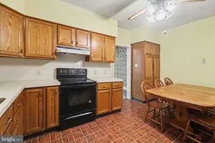 10 N 2nd St, Wormleysburg, PA 17043 - Photo 11