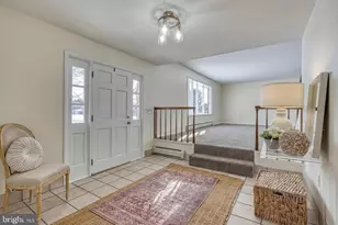 300 Widders Dr, Mechanicsburg, PA 17055 - Photo 3