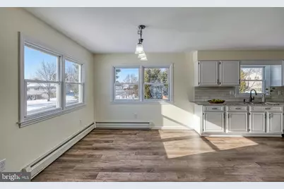 300 Widders Drive, Mechanicsburg, PA 17055 - Photo 9