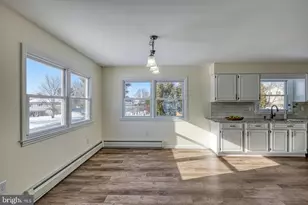 300 Widders Dr, Mechanicsburg, PA 17055 - Photo 9