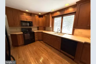 15 Manor Drive, Mechanicsburg, PA 17055 - Photo 3