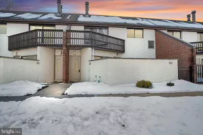 1075 Lancaster Boulevard Boulevard #3, Mechanicsburg, PA 17055 - Photo 1