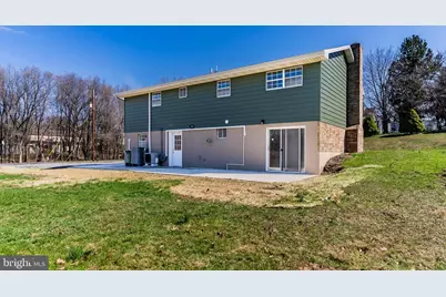 8 W Manor Avenue, Enola, PA 17025 - Photo 25