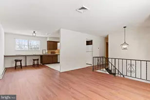 8 W Manor Ave, Enola, PA 17025 - Photo 5