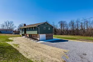 8 W Manor Ave, Enola, PA 17025 - Photo 39