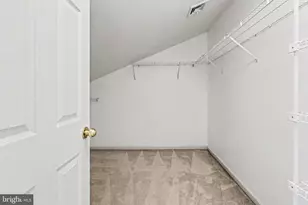 1167 Cross Creek Dr, Mechanicsburg, PA 17050 - Photo 9