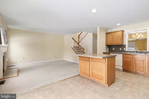 1167 Cross Creek Dr, Mechanicsburg, PA 17050 - Photo 7