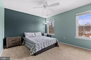 804 Yorkview Dr, Mechanicsburg, PA 17055 - Photo 17