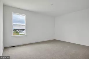 141 S Berkshire Dr, Carlisle, PA 17015 - Photo 17