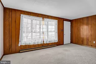 647 N Middle Rd, Newville, PA 17241 - Photo 5