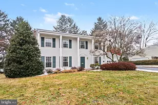 704 Belvedere St, Carlisle, PA 17013 - Photo 1