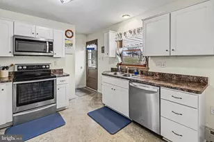 23 E Willow Terrace Dr, Mechanicsburg, PA 17050 - Photo 11