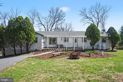 23 E Willow Terrace Drive, Mechanicsburg, PA 17050 - Photo 1