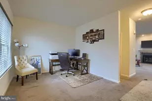 17 Barnhart Cir, Mechanicsburg, PA 17050 - Photo 5