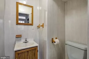 417 S High St, Mechanicsburg, PA 17055 - Photo 19