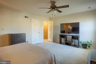 413 Eisenhower Dr, Carlisle, PA 17013 - Photo 19