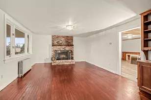 201 4th St, Boiling Springs, PA 17007 - Photo 9