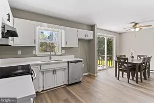 921 Thornton Dr, Mechanicsburg, PA 17055 - Photo 15