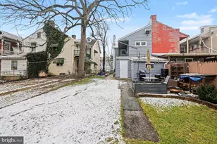 125 E North St, Carlisle, PA 17013 - Photo 39