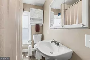 125 E North St, Carlisle, PA 17013 - Photo 19