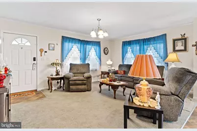 102 Oriole Drive, Carlisle, PA 17013 - Photo 5