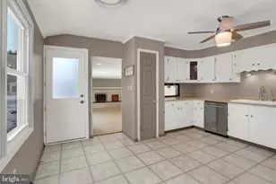 3803 Bellows Dr, Camp Hill, PA 17011 - Photo 15