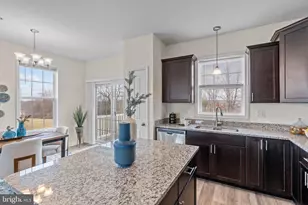 2051 Ter Vw Ln, Mechanicsburg, PA 17055 - Photo 21