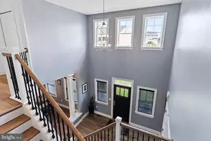 2058 N Autumn Chase Dr, Mechanicsburg, PA 17055 - Photo 3