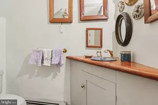 136 W Pomfret St, Carlisle, PA 17013 - Photo 7