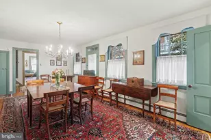 136 W Pomfret St, Carlisle, PA 17013 - Photo 9