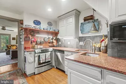 136 W Pomfret Street, Carlisle, PA 17013 - Photo 17