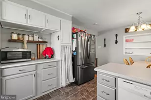 278 Longs Gap Rd, Carlisle, PA 17013 - Photo 7