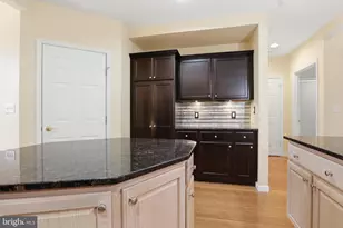 63 Longwood Dr, Mechanicsburg, PA 17050 - Photo 11