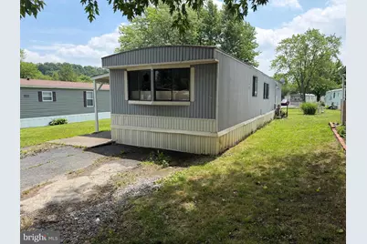 8 Redwood Lane, Carlisle, PA 17015 - Photo 3