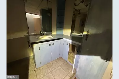 21 N Queen Street, Shippensburg, PA 17257 - Photo 7