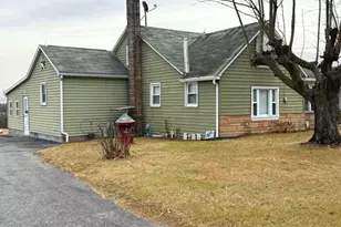 1421 McClures Gap Rd, Carlisle, PA 17013 - Photo 3