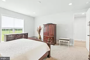 151 Moorefield St, Mechanicsburg, PA 17055 - Photo 17