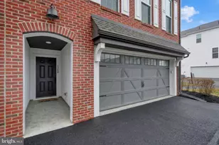 1340 Station House Ln, Mechanicsburg, PA 17055 - Photo 3