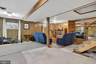 301 E Elmwood Ave, Mechanicsburg, PA 17055 - Photo 35