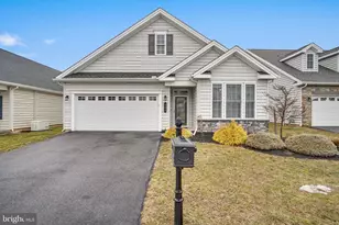 406 General Dr, Mechanicsburg, PA 17050 - Photo 1