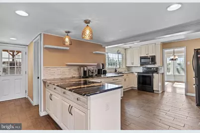 425 Country Club Road, Camp Hill, PA 17011 - Photo 13